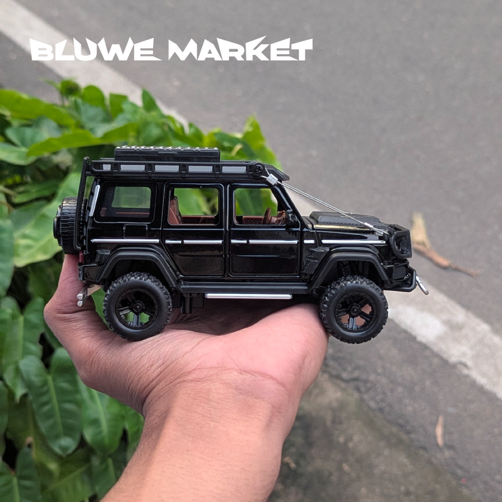 Mercedez Benz B G550 G-CLASS 1:32 Scale Premium Diecast Car