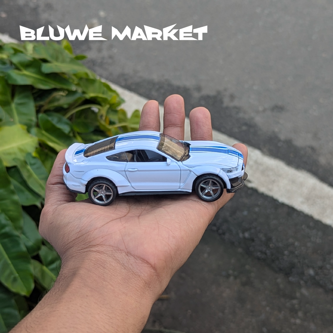 Mustang GT500 Shelby 1:36 Scale Metal Diecast Car