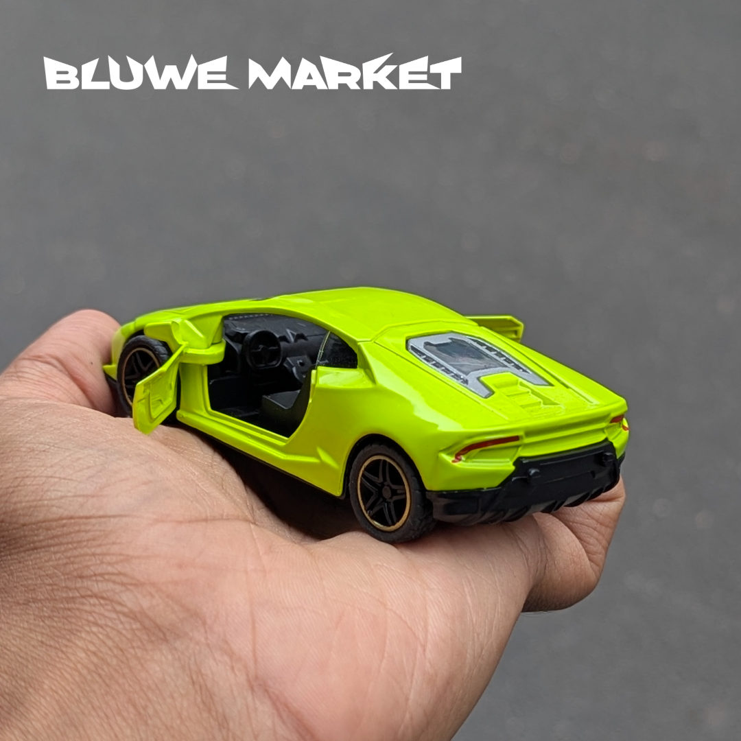 Lambhorghini Huracun 1:43 Scale Metal Diecast Car