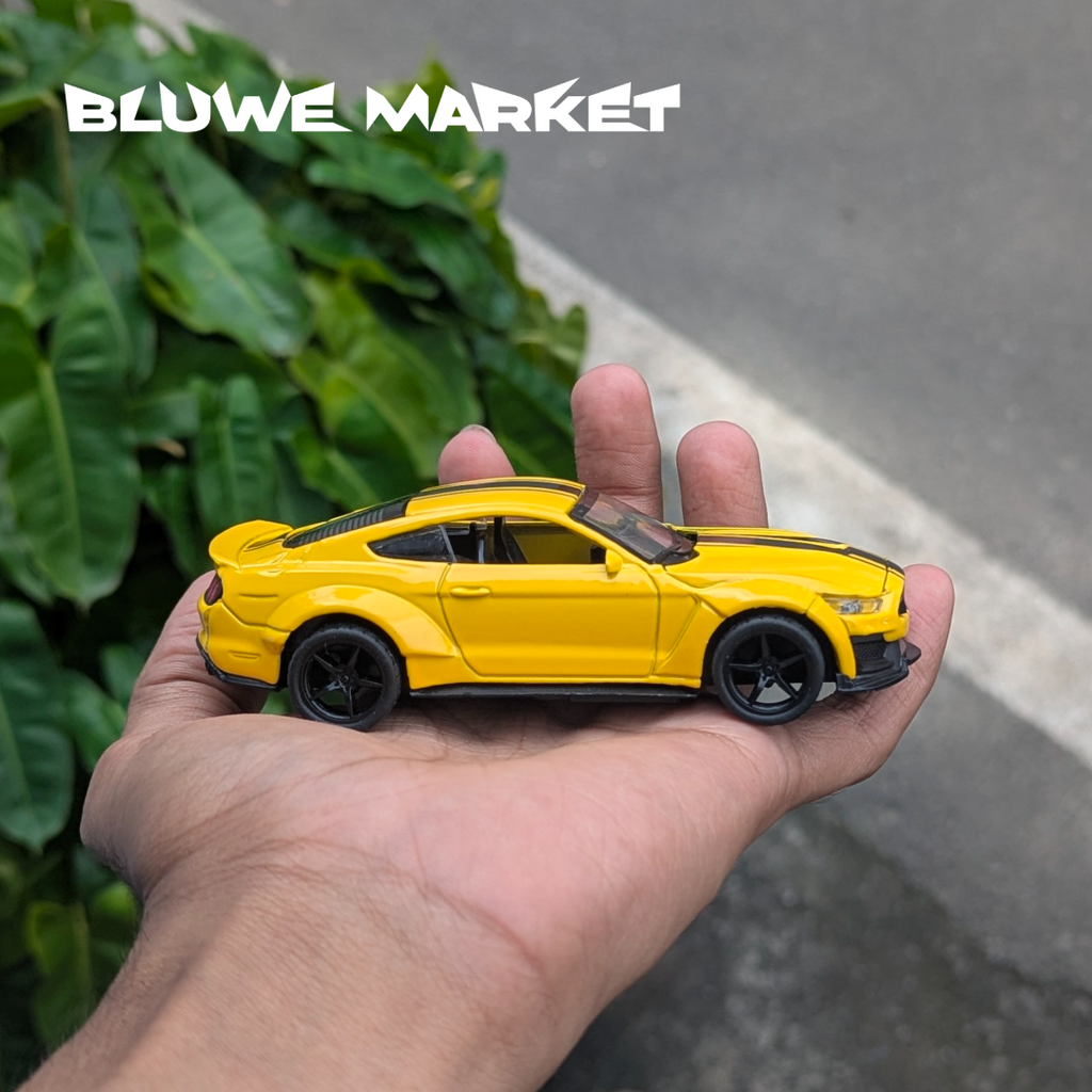 Mustang GT500 Shelby 1:36 Scale Diecast Car