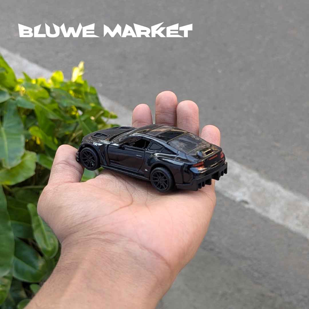 Bentley Continental 1:43 Scale Metal Diecast Car