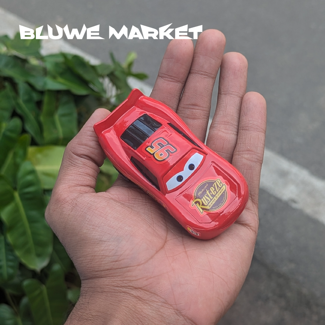 McQueen Rust-eze 1:43 Scale Metal Diecast Car