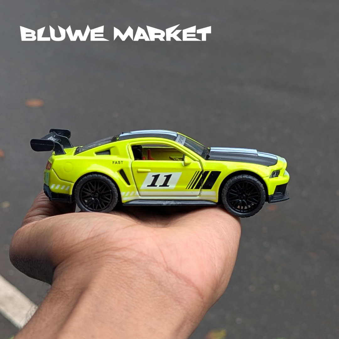 Mustang GT500 Sports 1:36 Scale Diecast Car - Green White