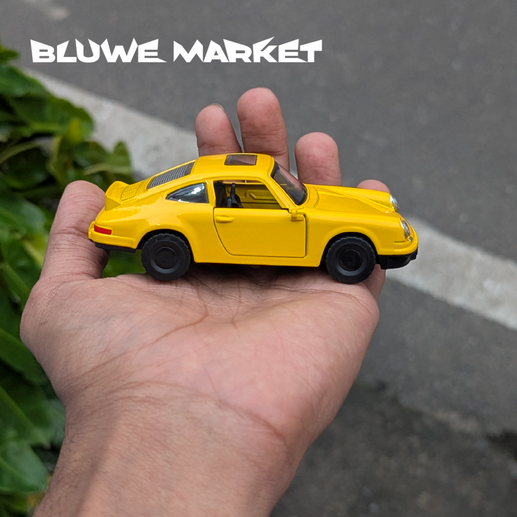 Porsche 911 1:43 Scale Metal Die-Cast Car