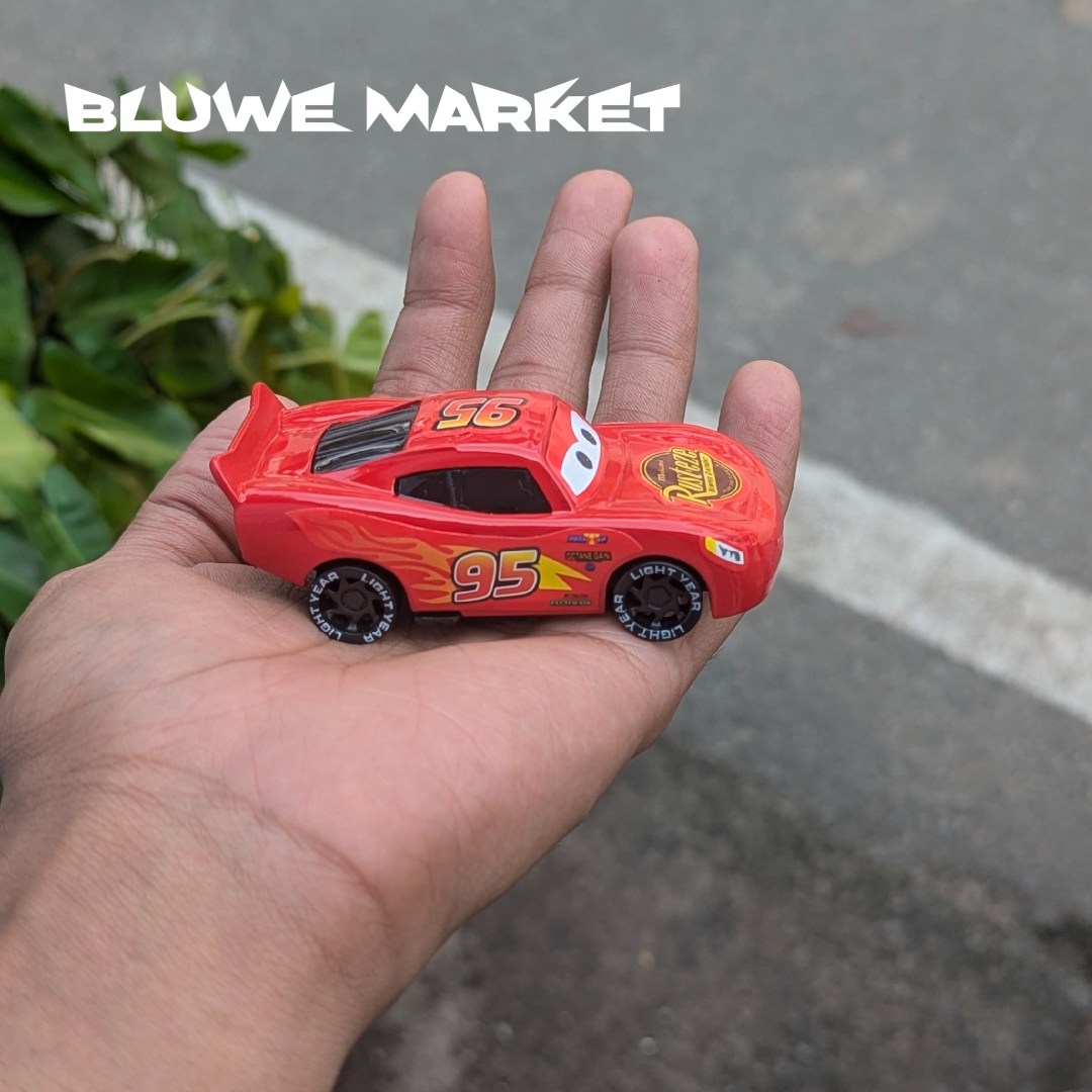 McQueen Rust-eze 1:43 Scale Metal Diecast Car