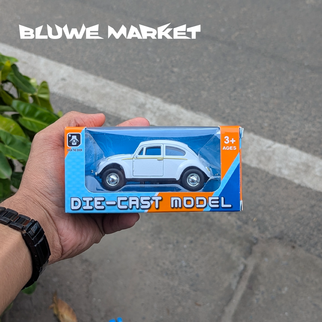 Beetle White 1:43 Scale Metal Diecast Car