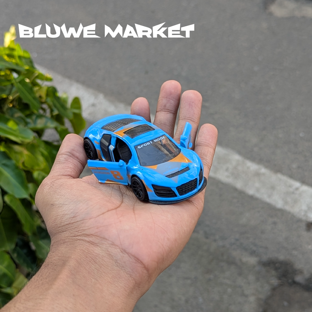 Audi R8 1:43 Scale Metal Diecast Car - Blue