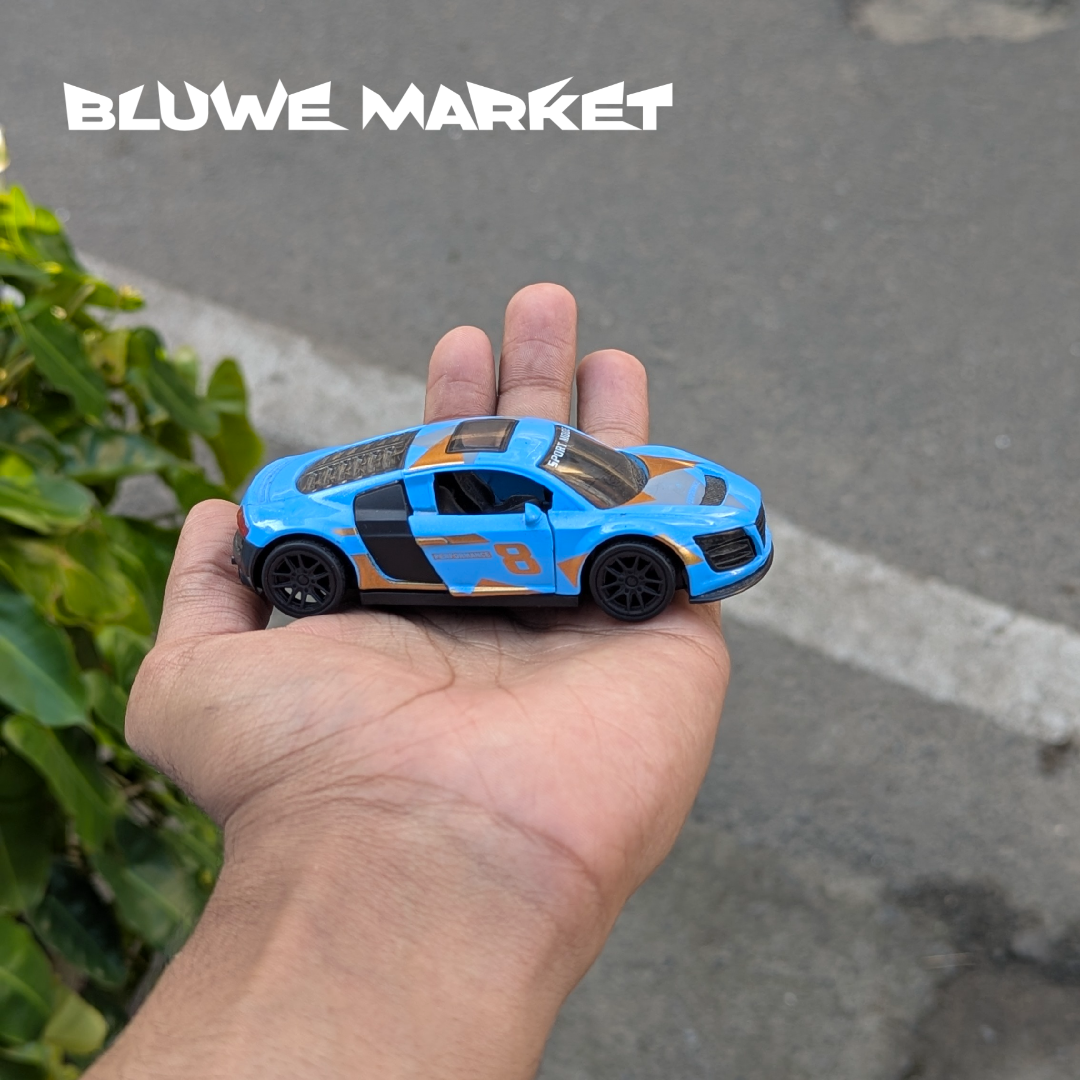 Audi R8 1:43 Scale Metal Diecast Car - Blue