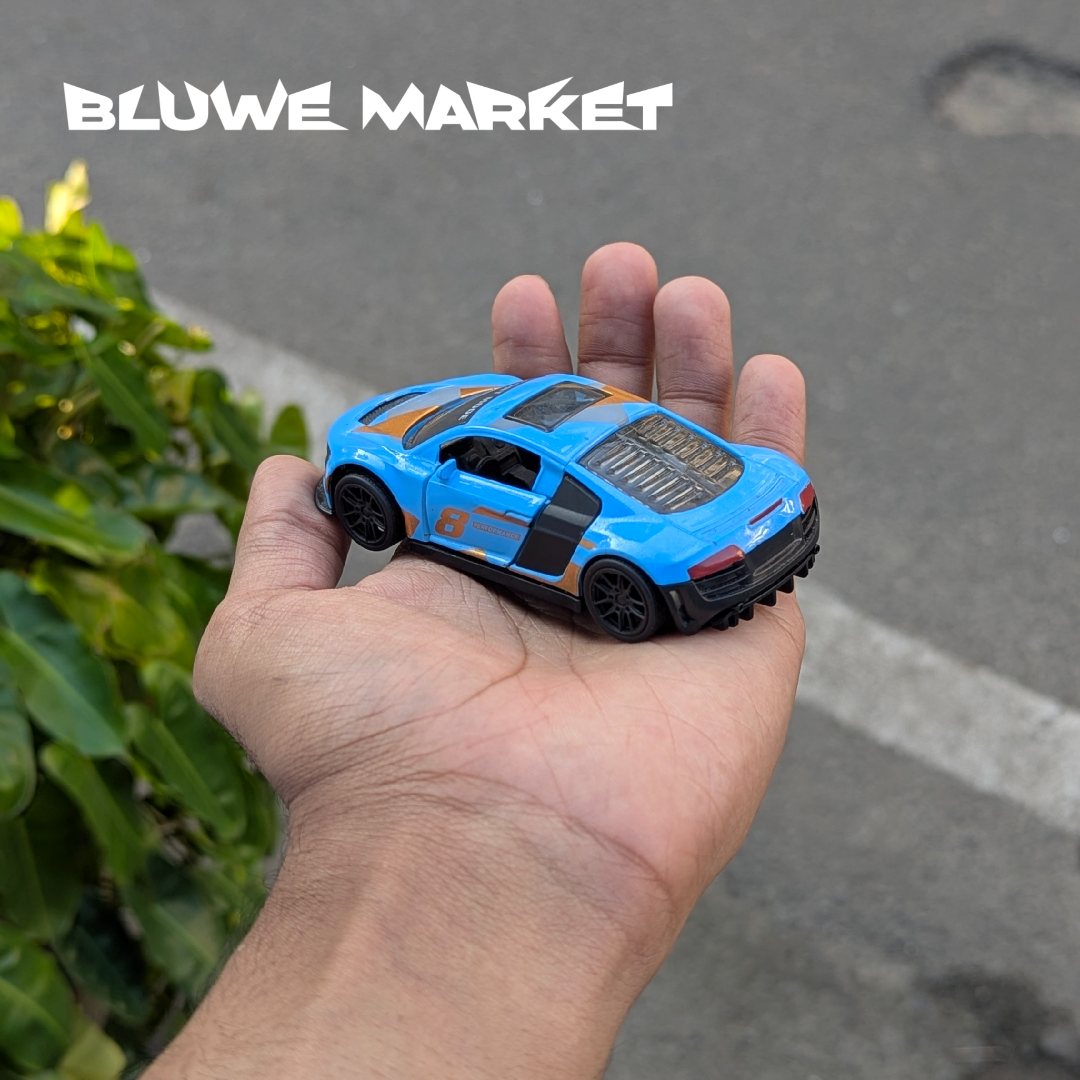 Audi R8 1:43 Scale Metal Diecast Car - Blue